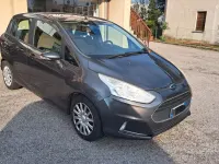 Usata Ford B-MAX Titanium 75 CV (55 kW) 2015 Grigio Monovolume