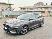 Usata Ford Focus ST-Line 120 CV (88 kW) 2022 Nero Station wagon