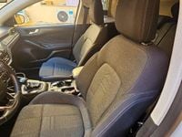 Begagnad Ford Focus Active 120 HK (88 kW) 2021 Vit Minibuss