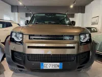 Usata Land Rover Defender SE 241 CV (177 kW) 2020 Bronzo SUV