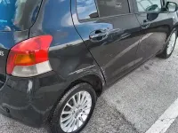 Usata Toyota Yaris 100 CV (73 kW) 2009 Nero Utilitaria