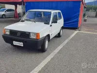 Usata Fiat 750 34 CV (25 kW) 1992 Bianco Berlina