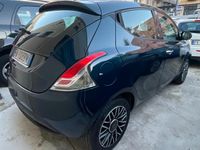 Usata Lancia Ypsilon S 95 CV (69 kW) 2015 Blu Utilitaria