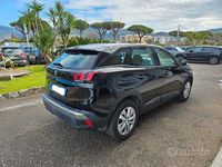 Usata Peugeot 3008 Business-Line 130 CV (95 kW) 2020 Nero SUV