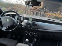 Usata Alfa Romeo Giulietta 105 CV (77 kW) 2013 Grigio Berlina