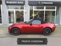 Nuova Mazda MX5 Homura-Line 132 CV (97 kW) 2026 Soul red crystal met Cabrio