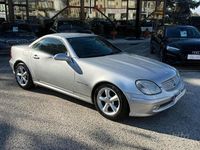 Usata Mercedes SLK200 163 CV (119 kW) 2002 Grigio Cabrio