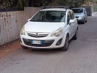 Usata Opel Corsa 85 CV (62 kW) 2011 Bianco Berlina