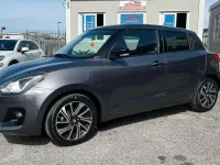 Usata Suzuki Swift 82 CV (60 kW) 2020 Grigio Utilitaria
