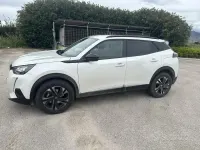 Usata Peugeot 2008 Allure 131 CV (96 kW) 2021 Bianco SUV