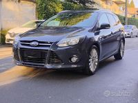 Usata Ford Focus 116 CV (85 kW) 2013 Grigio Station wagon