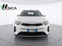 Usata Kia Stonic Urban 82 CV (60 kW) 2022 Clear white SUV
