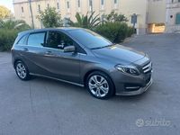 Usata Mercedes B180 Executive 109 CV (80 kW) 2019 Grigio Monovolume
