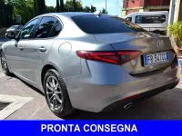 Usata Alfa Romeo Giulia Super 180 CV (132 kW) 2018 Grigio Berlina