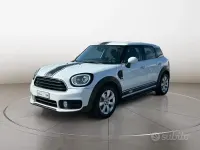 Usata Mini One D Countryman Business 116 CV (85 kW) 2019 Bianco SUV