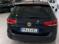 Usata VW Passat Comfortline 120 CV (88 kW) 2017 Giallo Station wagon