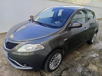 Usata Lancia Ypsilon 95 CV (69 kW) 2016 Utilitaria