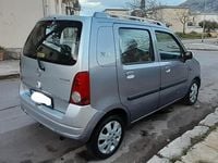 Usata Opel Agila Enjoy 69 CV (50 kW) 2005 Argento Monovolume