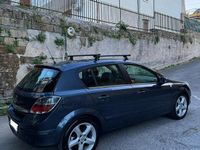 Usata Opel Astra 101 CV (74 kW) 2007 Blu Berlina
