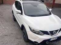 Usata Nissan Qashqai Tekna 131 CV (96 kW) 2016 Bianco SUV