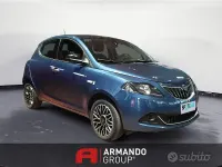 Usata Lancia Ypsilon S 69 CV (50 kW) 2024 Blu Utilitaria