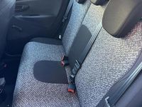 Usata Lancia Ypsilon Gold 80 CV (58 kW) 2022 Grigio Utilitaria
