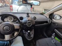 Usata Mazda 2 75 CV (55 kW) 2011 Nero Utilitaria