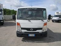 Usata Nissan Cabstar 131 CV (96 kW) 2011 Bianco Pick-up