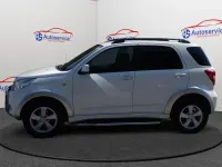 Usata Daihatsu Terios 105 CV (77 kW) 2008 Bianco SUV