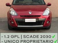 Usata Renault Clio II 75 CV (55 kW) 2010 Rosso Berlina