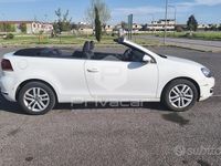 Usata VW Golf 105 CV (77 kW) 2011 Bianco Cabrio