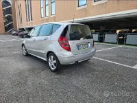 Usata Mercedes A180 Avantgarde 109 CV (80 kW) 2007 Grigio Berlina