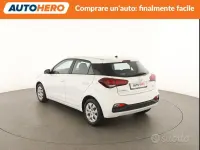 Usata Hyundai i20 75 CV (55 kW) 2019 Bianco Utilitaria