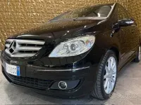 Usata Mercedes B180 109 CV (80 kW) 2008 Nero Monovolume