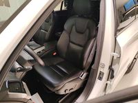 Gebraucht Volvo XC90 Momentum 235 PS (172 kW) 2021 Weiß SUV