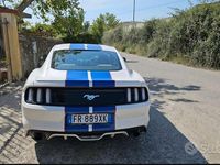 Usata Ford Mustang 2018 Bianco Coupé