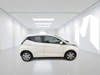Usata Toyota Aygo X-wave 69 CV (50 kW) 2016 Bianco Utilitaria