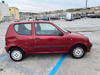 Usata Fiat 600 54 CV (39 kW) 2002 Rosso Monovolume