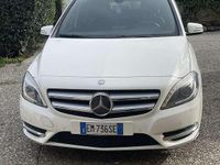 Usata Mercedes B180 Executive 109 CV (80 kW) 2012 Bianco Monovolume