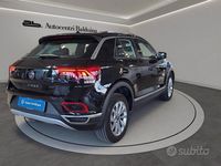 Usata VW T-Roc Style 150 CV (110 kW) 2023 Nero SUV