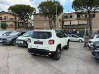 Usata Jeep Renegade Limited 140 CV (102 kW) 2014 Bianco SUV