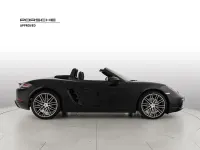 Usata Porsche 718 Boxster 300 CV (220 kW) 2024 Nero jet metallizzato/capote nera Cabrio