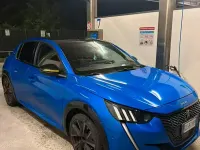 Usata Peugeot 208 GT 101 CV (74 kW) 2021 Blu Utilitaria