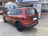 Usata Dacia Jogger Extreme 101 CV (74 kW) 2022 Rosso Monovolume