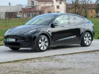 Usata Tesla Model Y RWD 88 kW (120 CV) 2024 Nero SUV