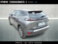 Usata Peugeot 2008 Active 102 CV (75 kW) 2022 Grigio SUV