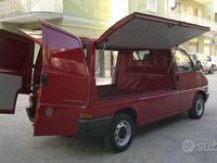 Usata VW T4 75 CV (55 kW) 1990 Rosso Furgone