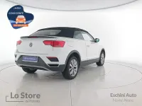 Käytetty VW T-Roc Style 116 HP (85 kW) 2021 Valkoinen Katumaasturi