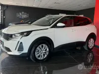 Usata Peugeot 3008 Allure 131 CV (96 kW) 2022 Bianco SUV