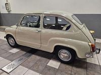 Usata Fiat 600D 33 CV (24 kW) 1967 Beige Coupé